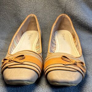 Styluxe Women's Flats in Tan and Orange